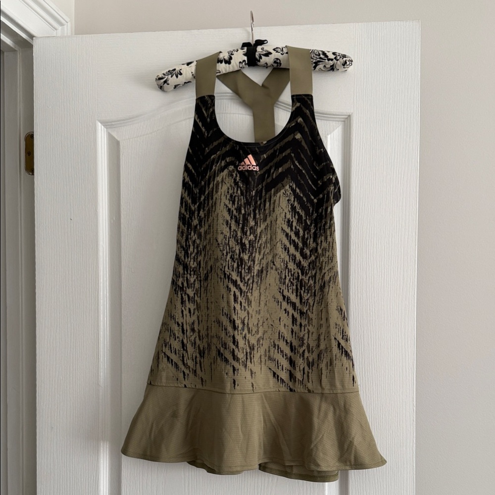 Adidas Casual Dress - Black and Tan